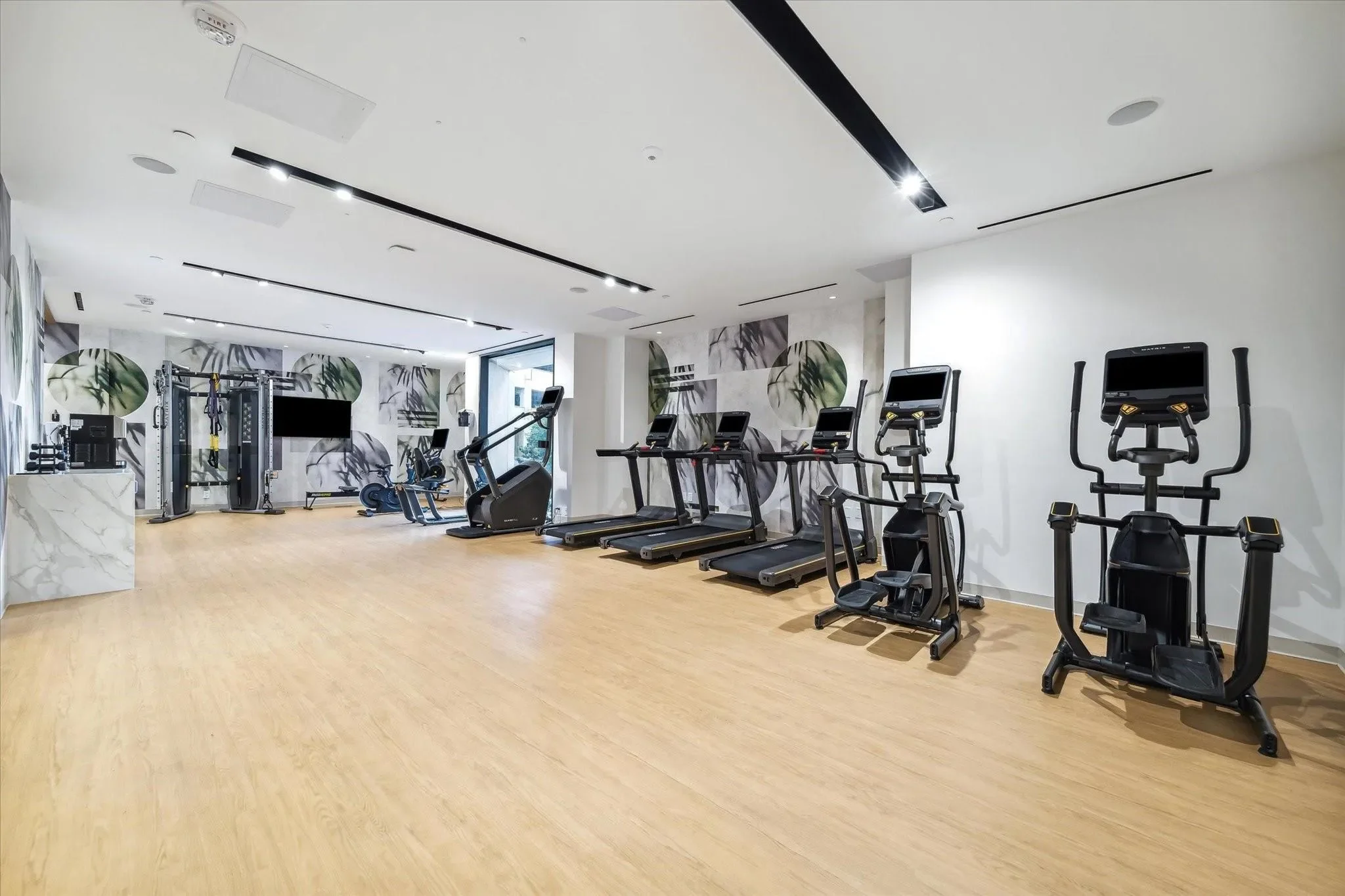1701 Hermann Drive Drive 27CE, Houston, Texas, United States. - Photo 39