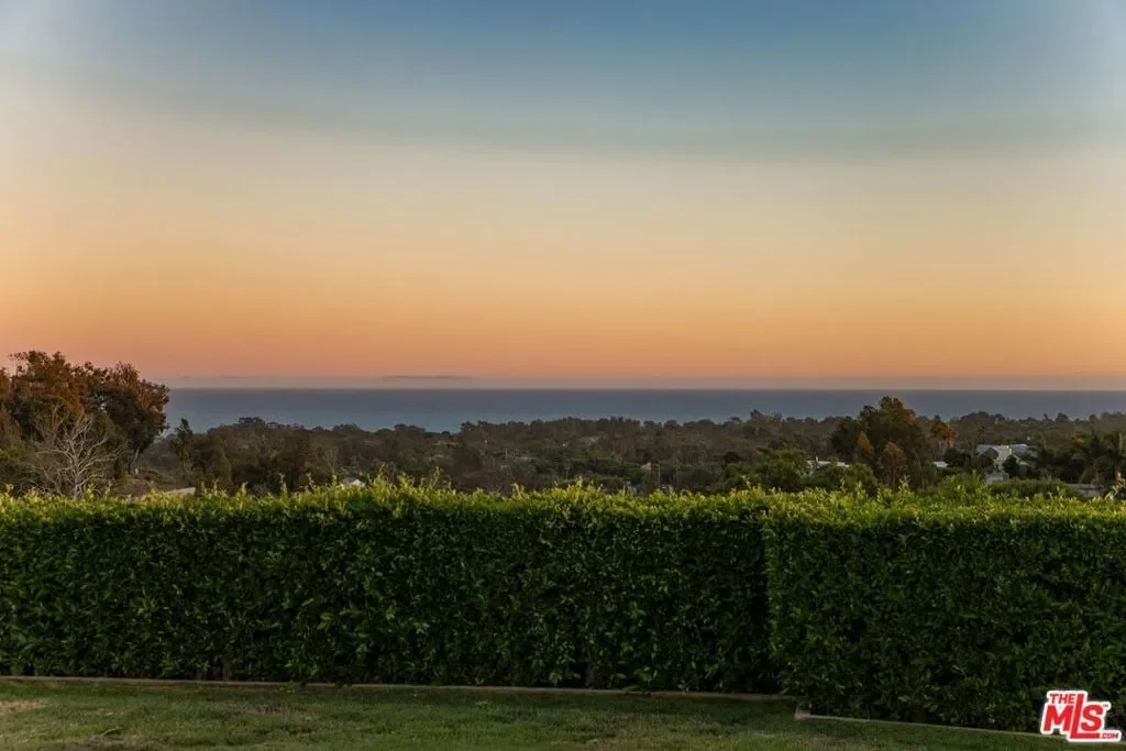 6271 Zuma Mesa Drive, Malibu, California, United States. - Photo 5