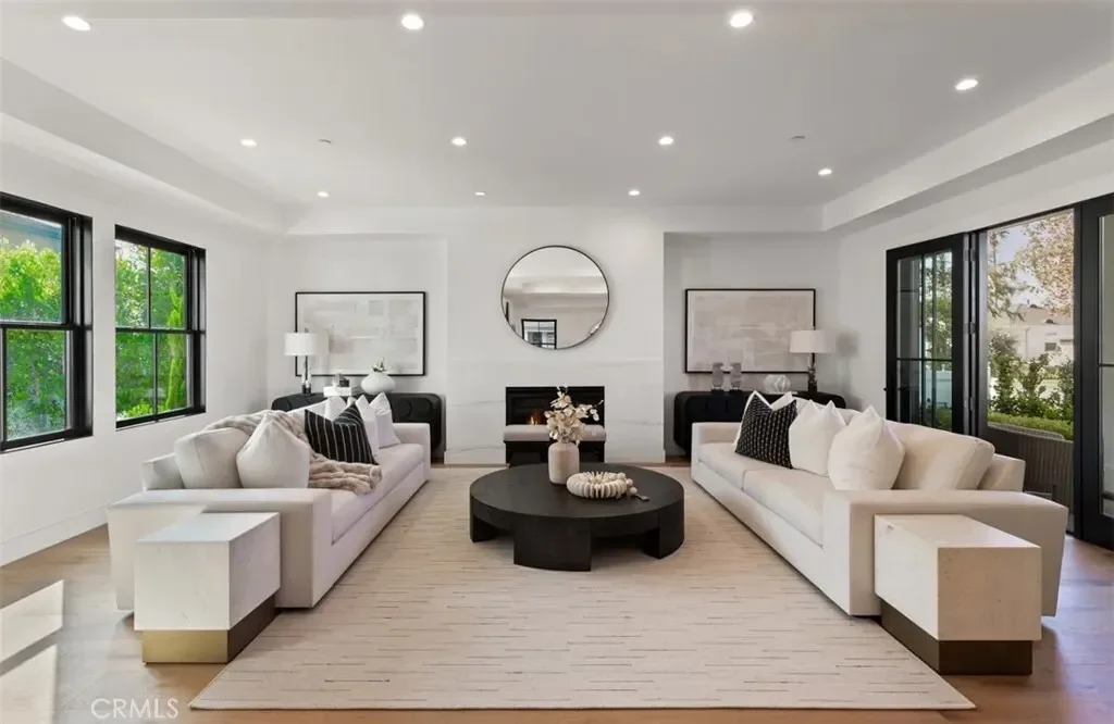 430 Tustin Avenue, Newport Beach, California, United States. - Photo 18