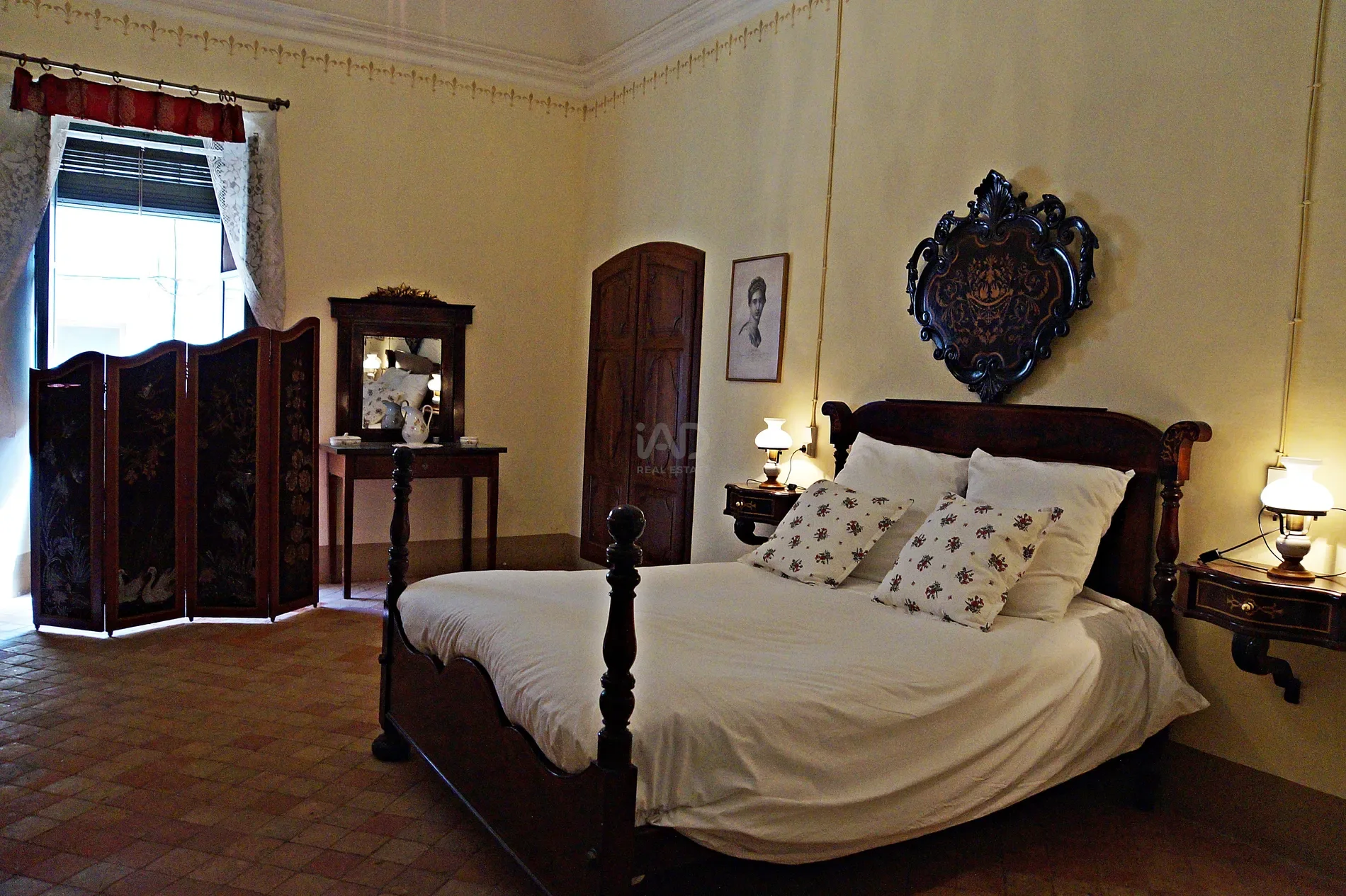 Gallery photo 4