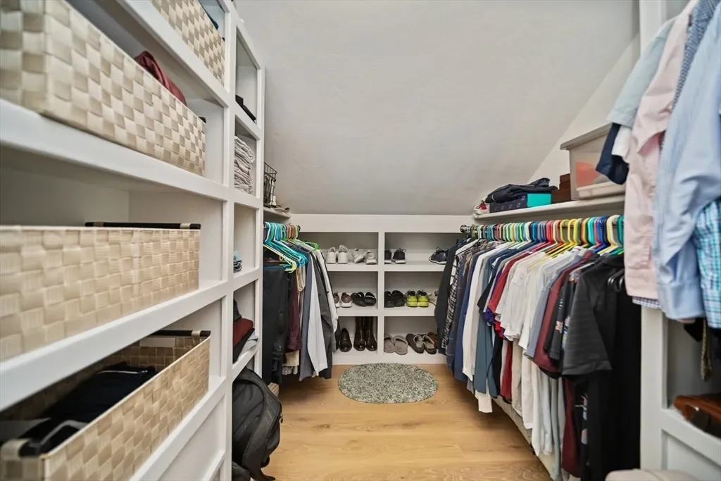Gallery photo 6