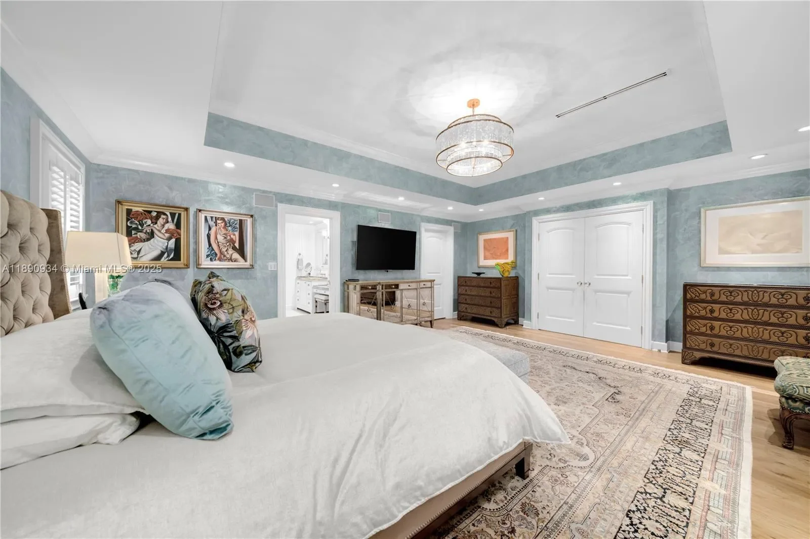 5400 Kerwood Oaks Dr, Coral Gables, Florida, United States. - Photo 17
