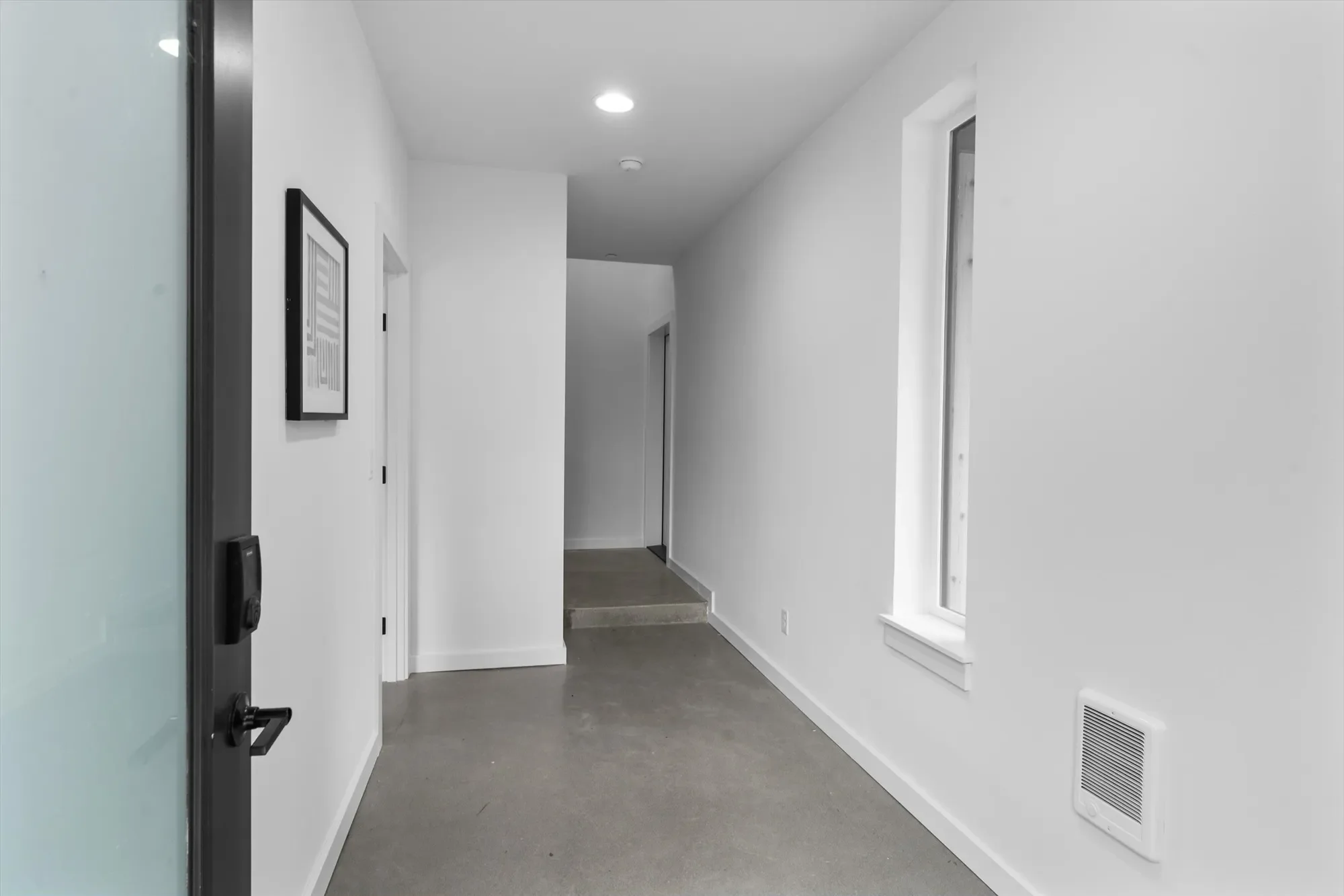 1327 N 185th St Unit #A , Shoreline, WA 98133, Seattle, Washington, United States. - Photo 7