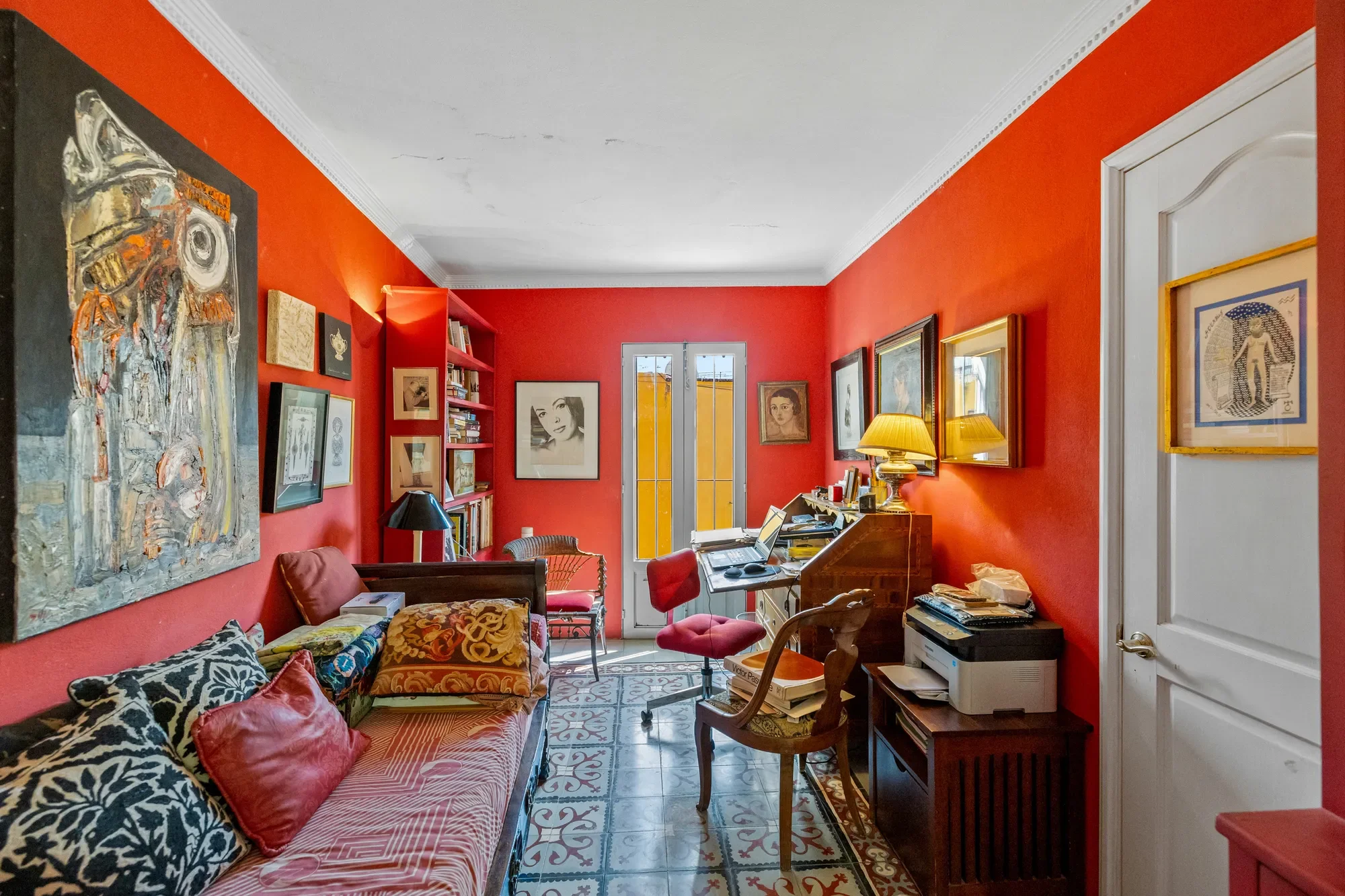 Gallery photo 8