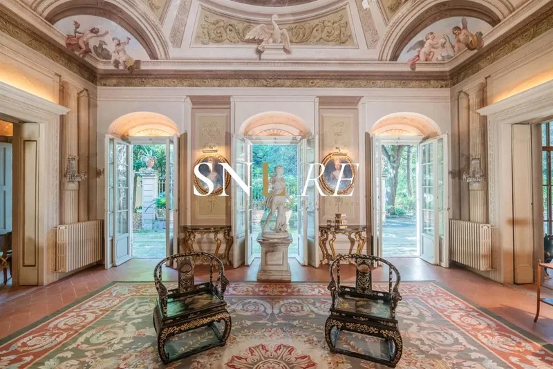 Historic Residence With Garden