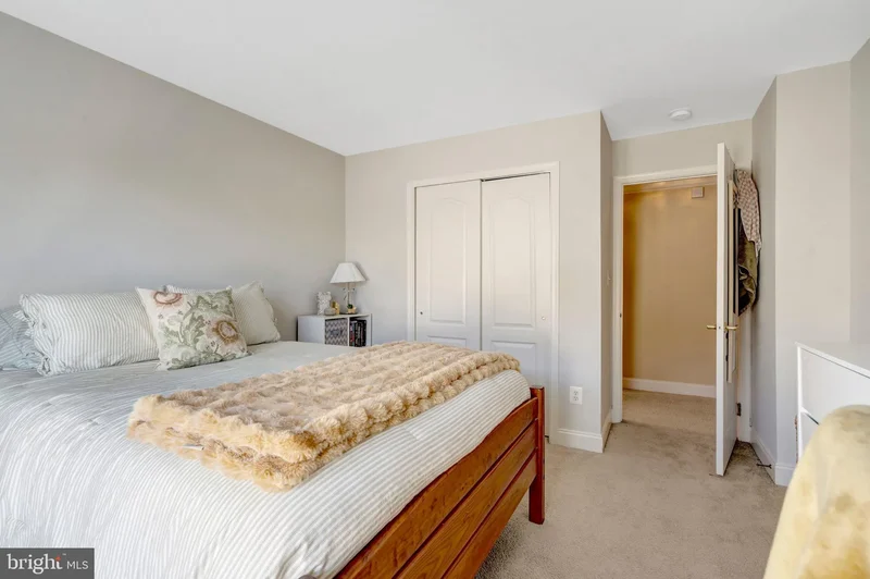 25675 Tremaine Terrace, Chantilly, VA 20152, Chantilly, Virginia, United States. - Photo 43