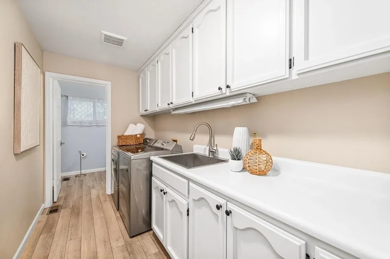 297 Del Valle Ct, Pleasanton, California, United States. - Photo 19