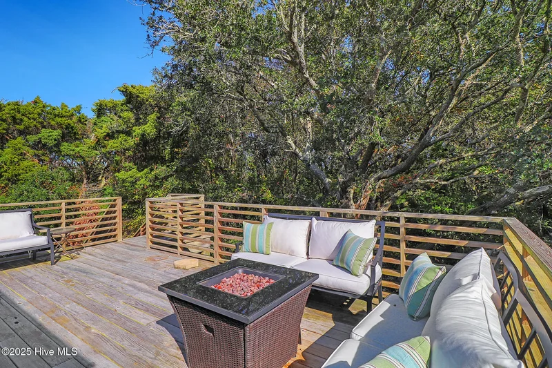 108 Talford Drive, Atlantic Beach, NC 28512, Atlantic Beach, North Carolina, United States. - Photo 7