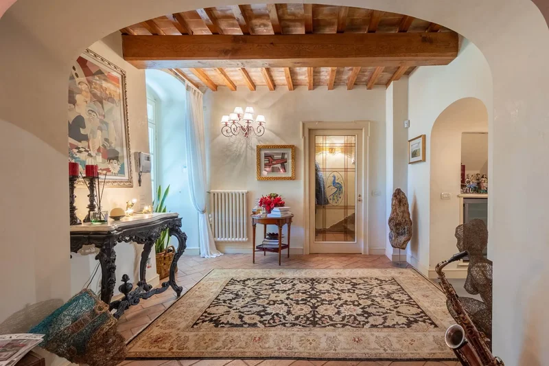 Vaiano, Tuscany, Italy. - Photo 35