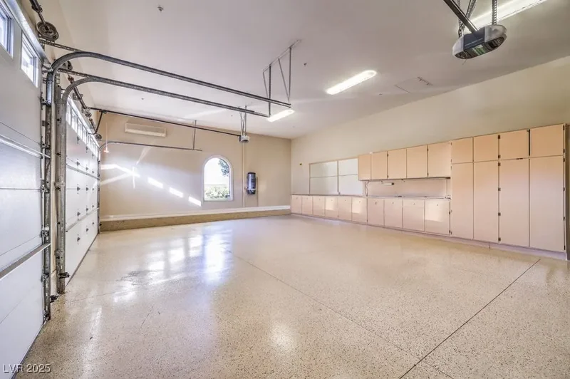 17 Mountain Cove Court, Henderson, Nevada, United States. - Photo 66