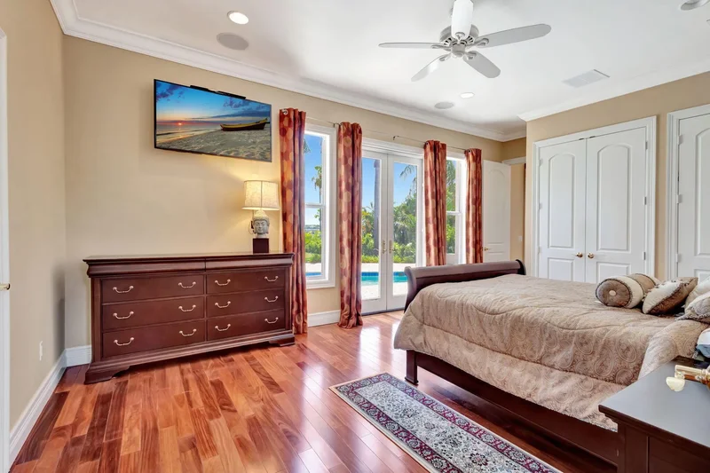 2660 NW Collins Cove Road, Stuart, Florida, United States. - Photo 33