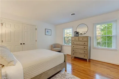 Thumbnail 24