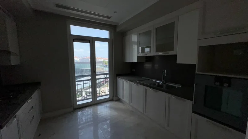 Luxurious 2-Bedroom Residence with Stunning Views and Direct Mall Access at Emaar Classic