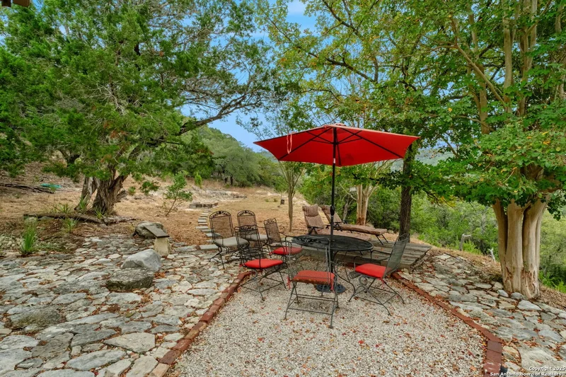 411 Valley View, Pipe Creek, Texas, United States. - Photo 8
