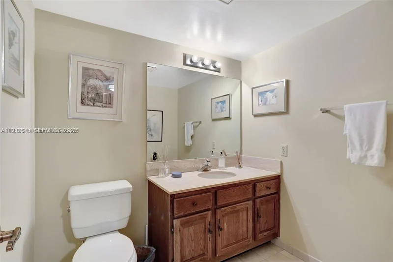 1800 S Ocean Blvd, Hillsboro Beach, Florida, United States. - Photo 14