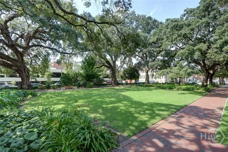326 E Bryan Street, Savannah, Georgia, United States. - Photo 31