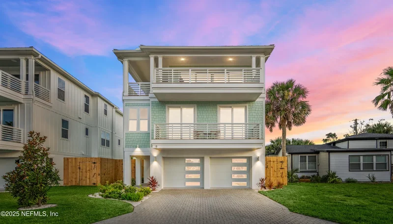 Single Family Residence in St. Augustine Beach