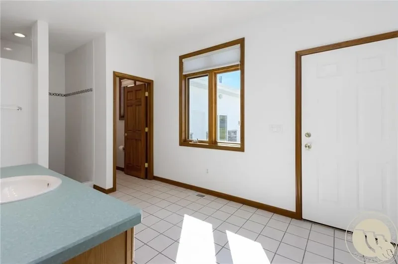 325 Three Wolf Road, Huntley, MT 59037, Huntley, Montana, United States. - Photo 23