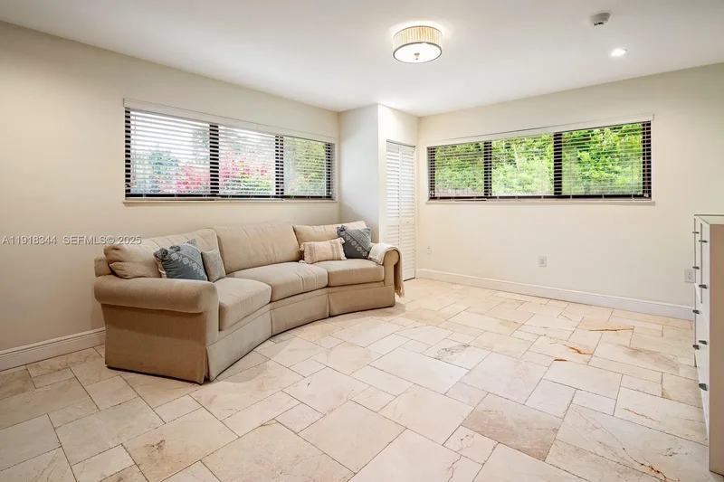 9890 SW 138th St, Miami, Florida, United States. - Photo 14