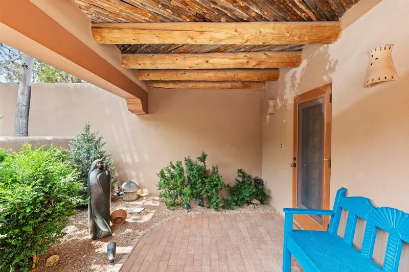 67 Camino Amor, Santa Fe, NM 87506, Santa Fe, New Mexico, United States. - Photo 42