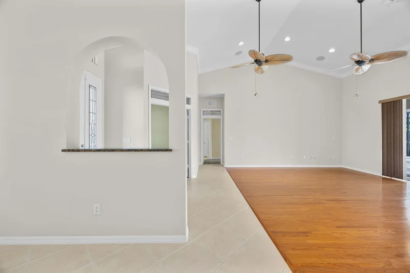 5024 Old Pond Drive, Naples, FL 34104, Naples, Florida, United States. - Photo 30