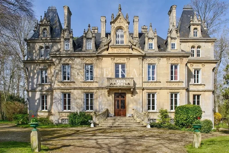 20 MINUTES FROM THE SEA : 19th C. neogothic-style chateau in Normandy