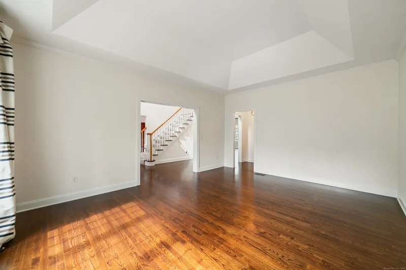 1 Hampshire Court, Middlebury, Connecticut, United States. - Photo 3