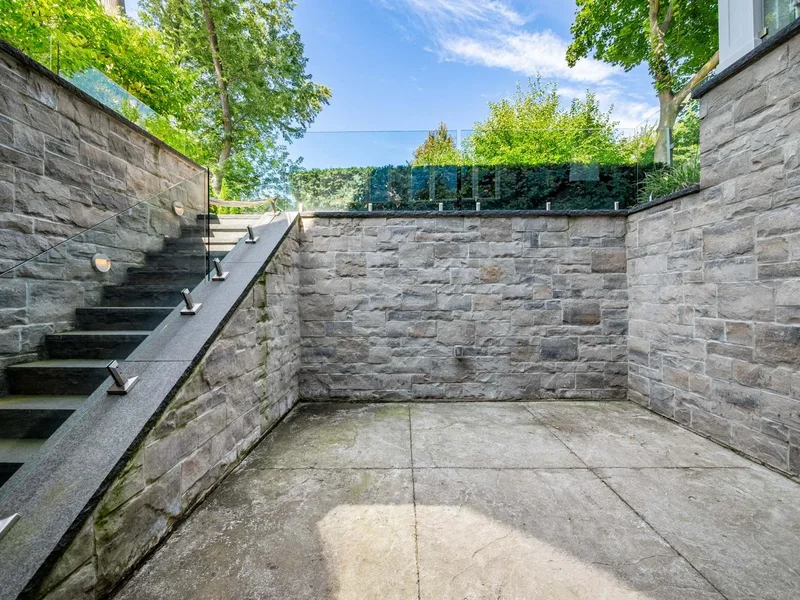 3087 Lakeshore Rd., Burlington, ON L7N 1A3, Canada, Burlington, Ontario, Canada. - Photo 10