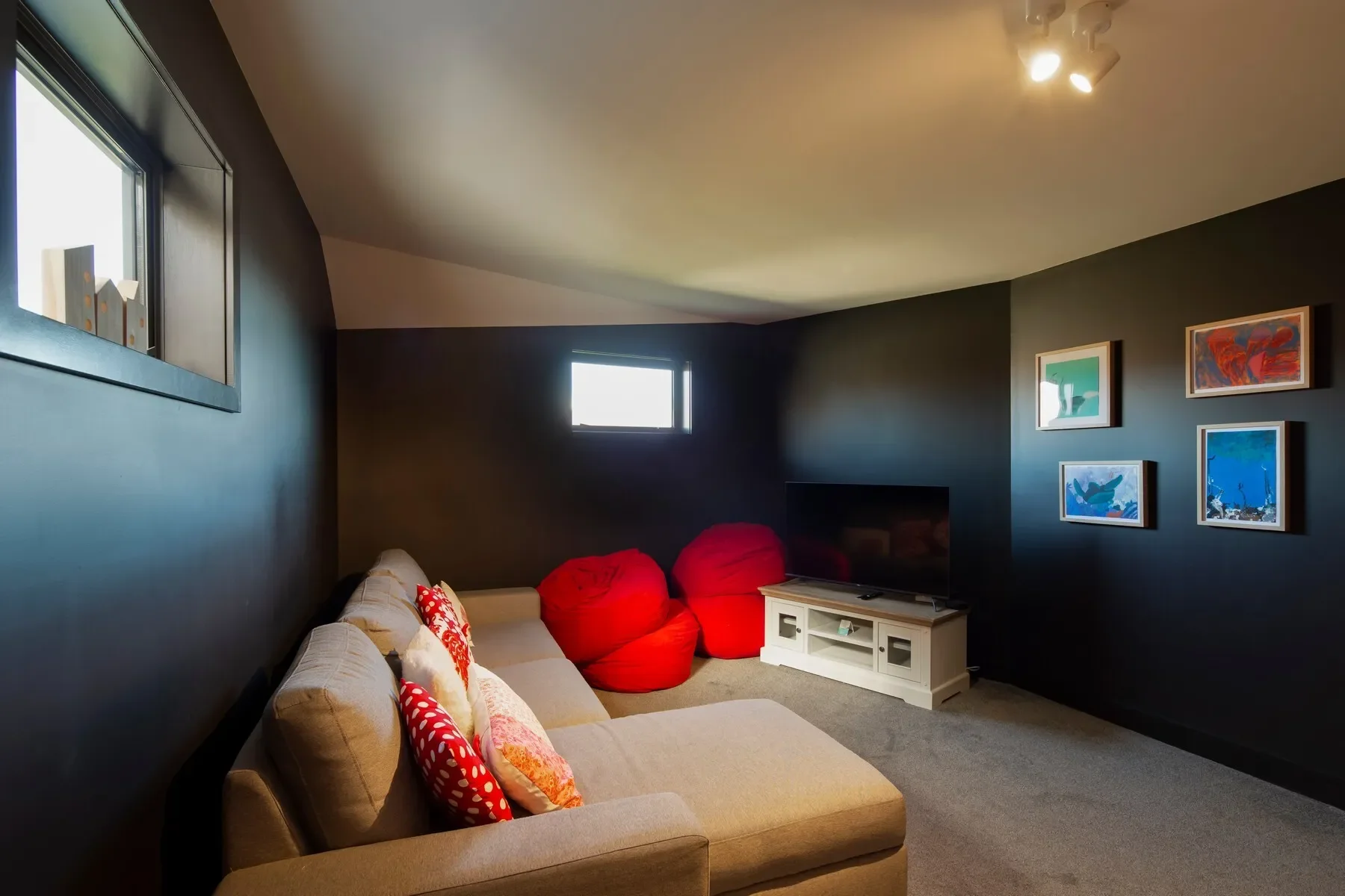 Gallery photo 7
