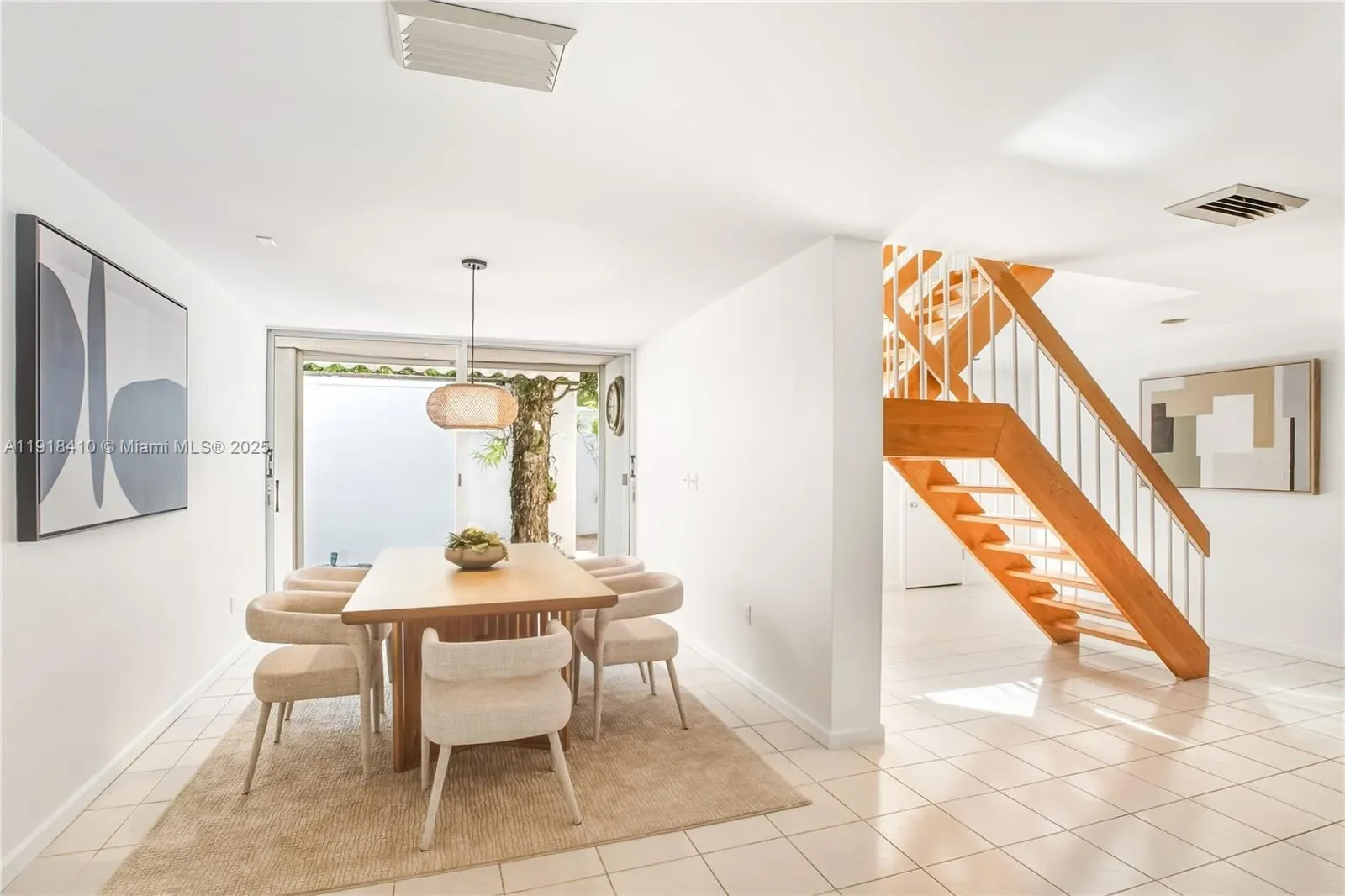 2475 S Bayshore Dr #2, Miami, Florida, United States. - Photo 12