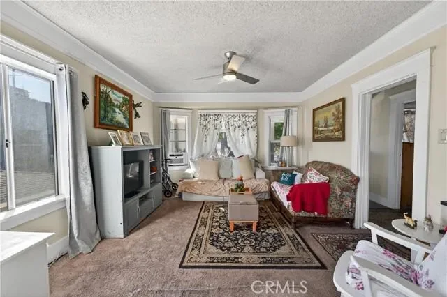 323 W 60th, Los Angeles, CA 90003, Los Angeles, California, United States. - Photo 23