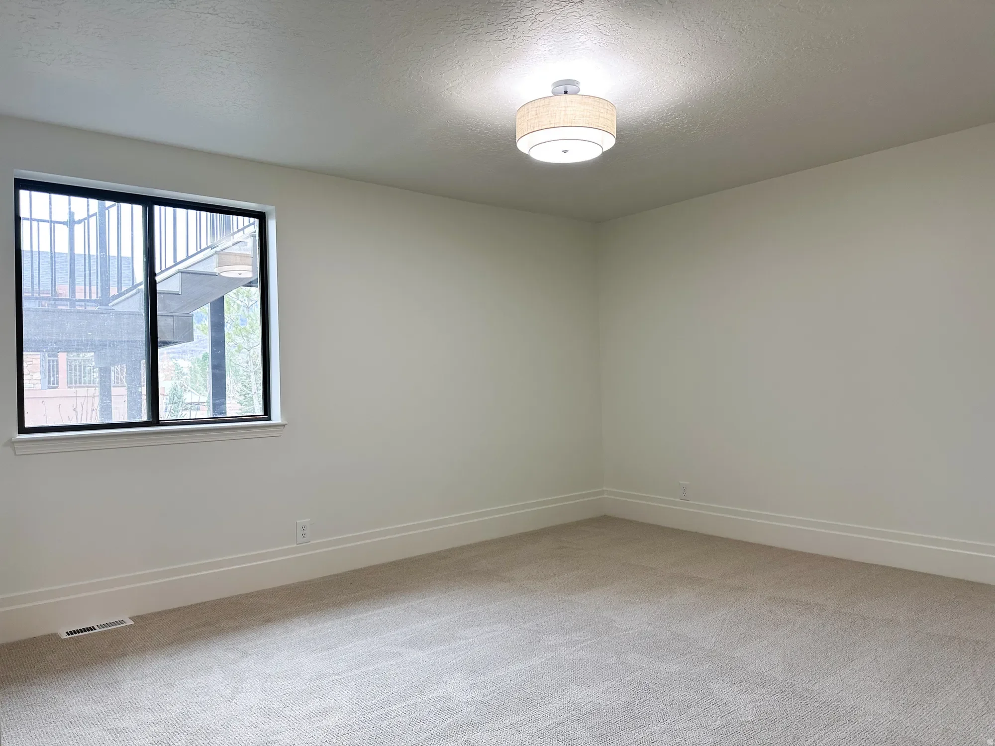 Gallery photo 5