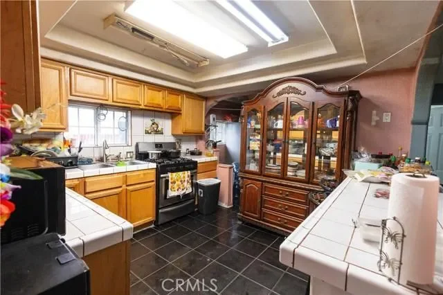 1419 E. 111th St., Los Angeles, CA 90059, Los Angeles, California, United States. - Photo 33