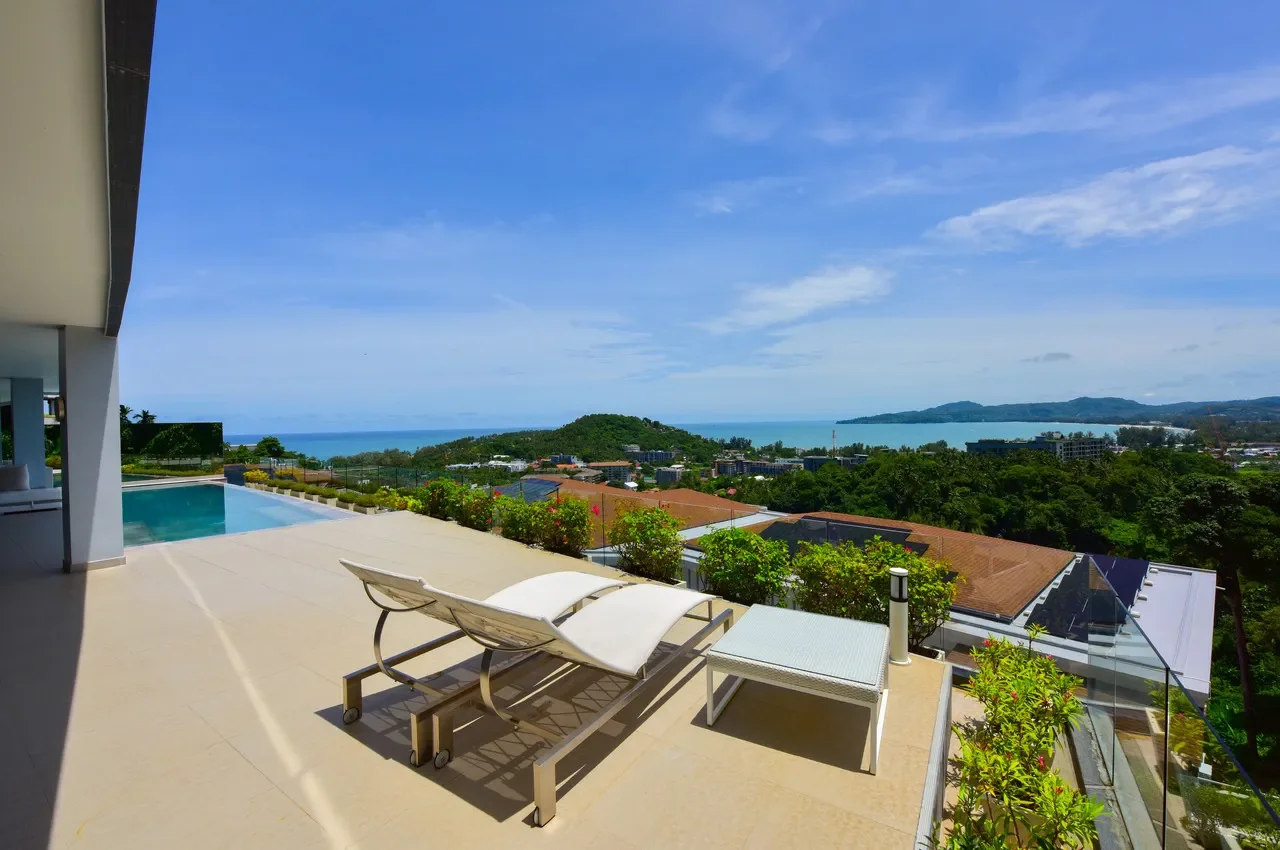Phuket,, Choeng Thale, Phuket, Thailand. - Photo 15