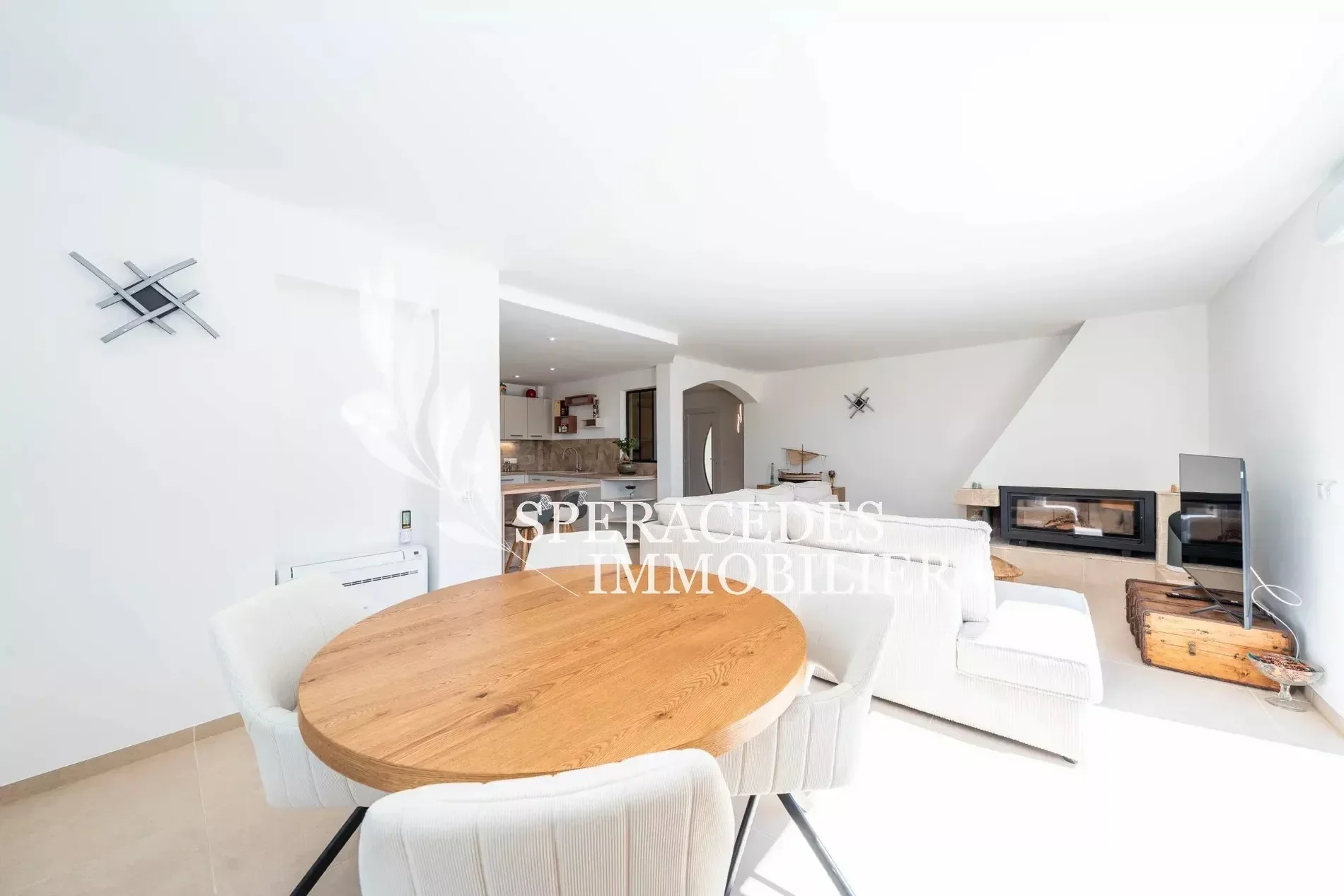 Gallery photo 6
