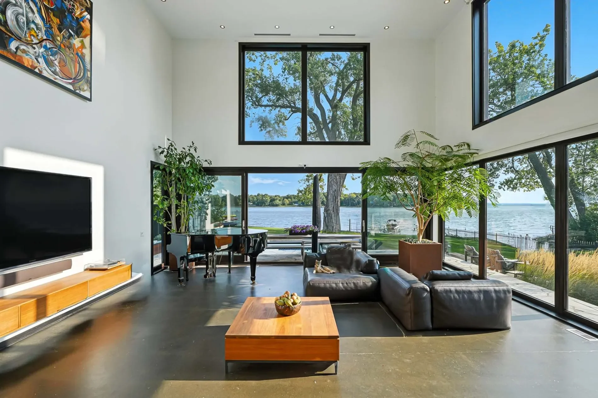 Gallery photo 1