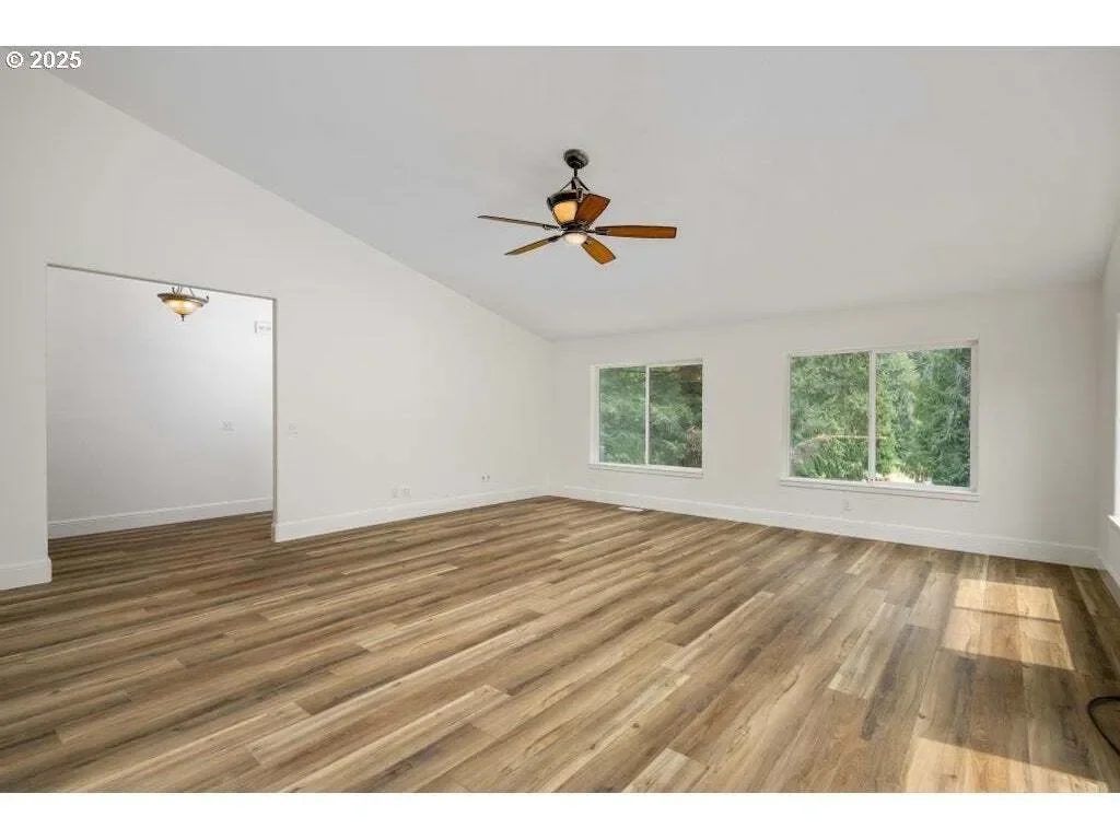 Gallery photo 10