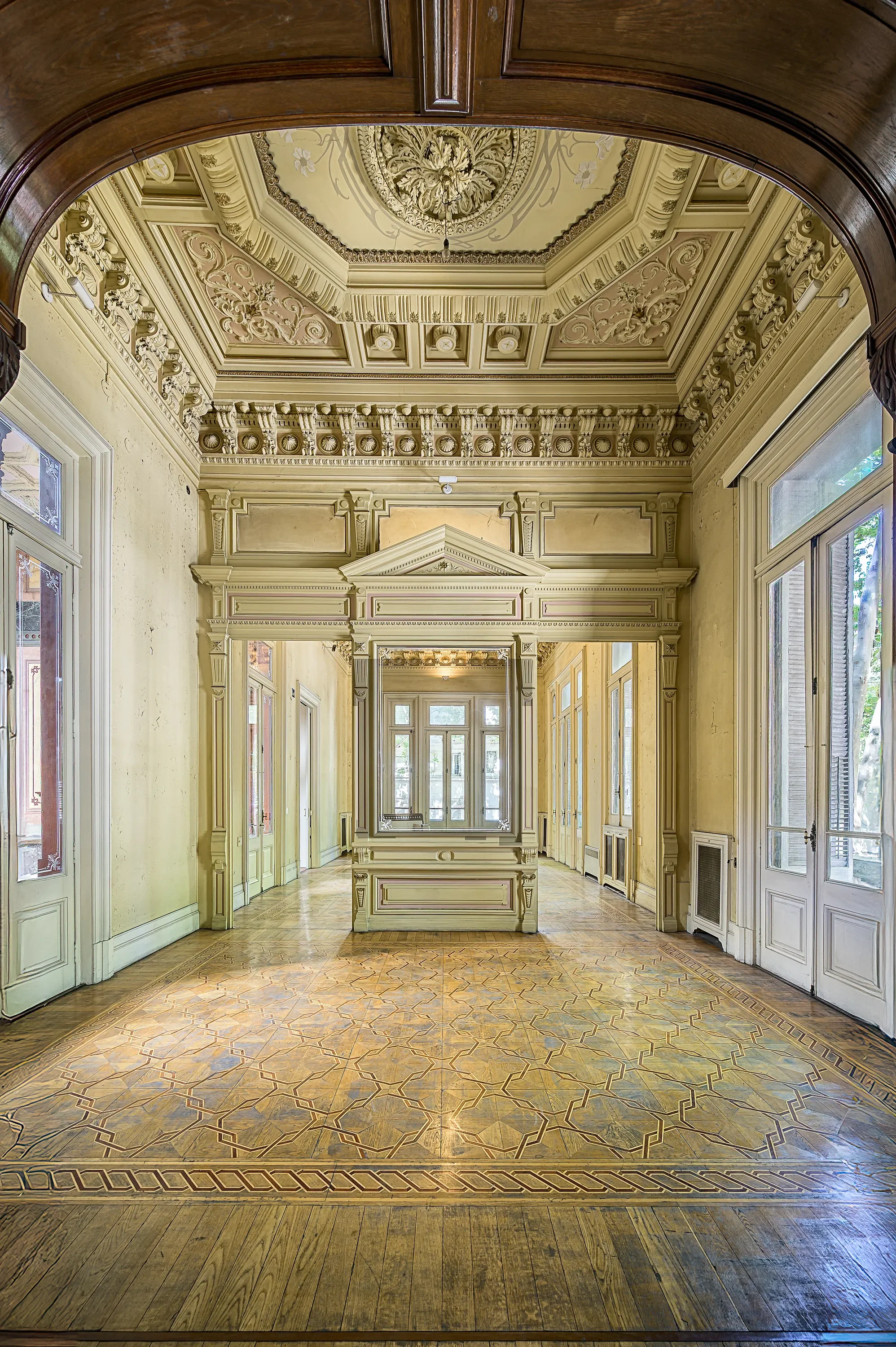 Gallery photo 2