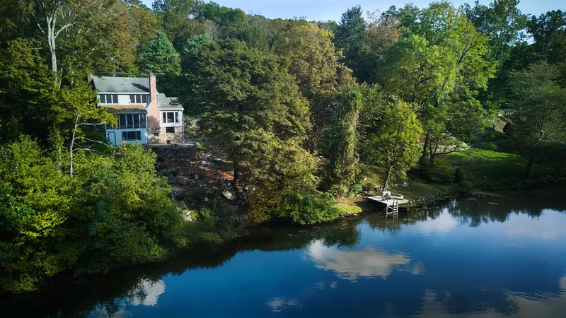 Amazing Riverfront Property In Lower Weston