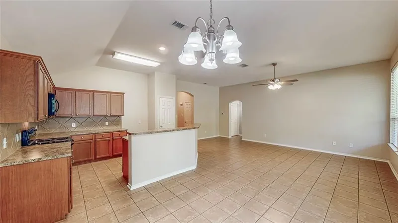 6015 Pine Cone Lane, Tyler, Texas, United States. - Photo 10
