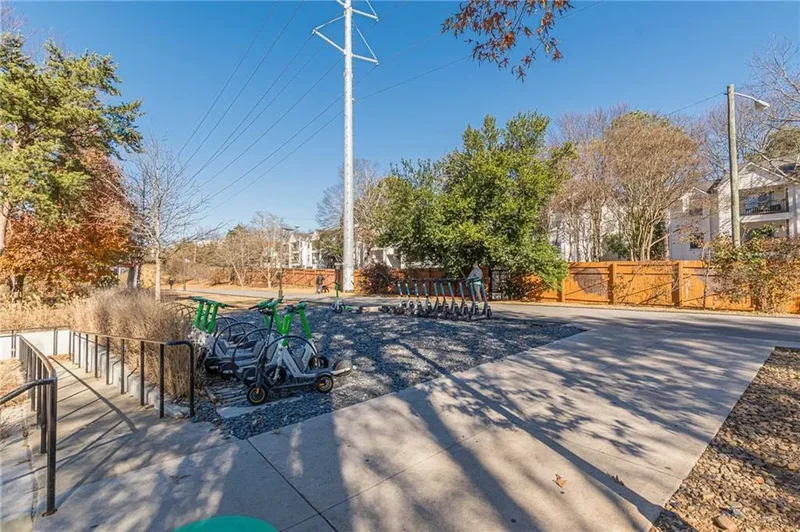 547 Elmwood Drive NE, Atlanta, Georgia, United States. - Photo 76