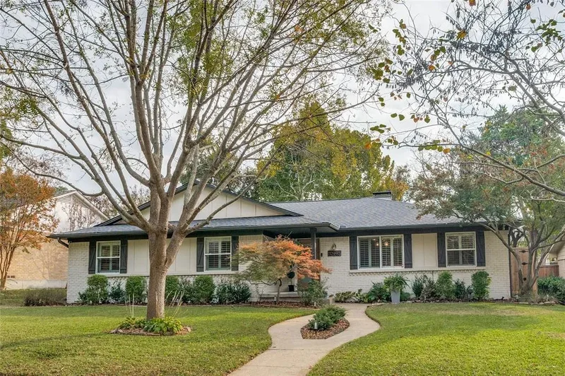 10946 Scotsmeadow Drive, Dallas, Texas, United States. - Photo 1
