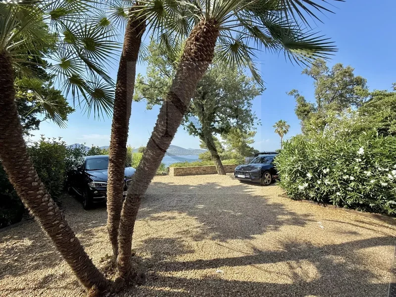 Saint-Tropez, Provence-Alpes-Côte d'Azur, France. - Photo 6