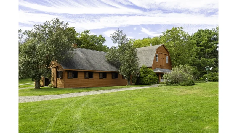 121-125 Butts Hollow Road, Millbrook, New York, United States. - Photo 18
