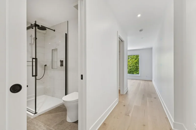 110 Allée Pangman, Mont-Tremblant, Quebec, Canada. - Photo 12