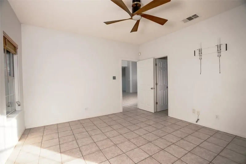 1751 County Road 255, Georgetown, TX 78633, Georgetown, Texas, United States. - Photo 14