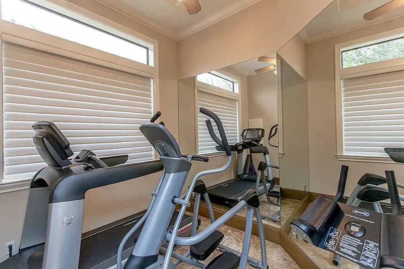 3307 Acorn Wood Way, Houston, TX 77059, Houston, Texas, United States. - Photo 43
