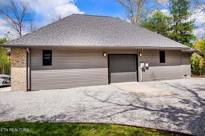 194 Forest View Drive, Crossville, TN 38558, Crossville, Tennessee, United States. - Photo 26