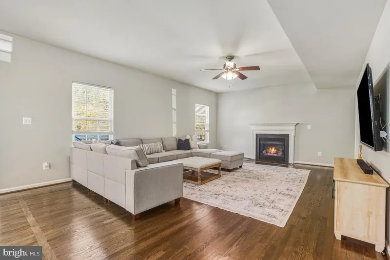 9478 Merrimont Trace Circle, Bristow, VA 20136, Linton Hall, Virginia, United States. - Photo 23