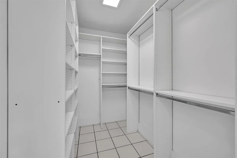 2427 Sea Island Dr, Fort Lauderdale, Florida, United States. - Photo 27